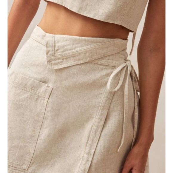 ALOHAS Linen Chari Wrap Mini Skirt in Natural Sz. S - Picture 2 of 9